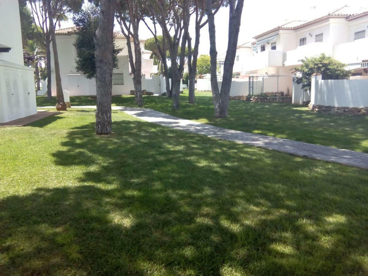 Ferienwohnung Playa De La Barrosa Chiclana de la Frontera Exterior foto